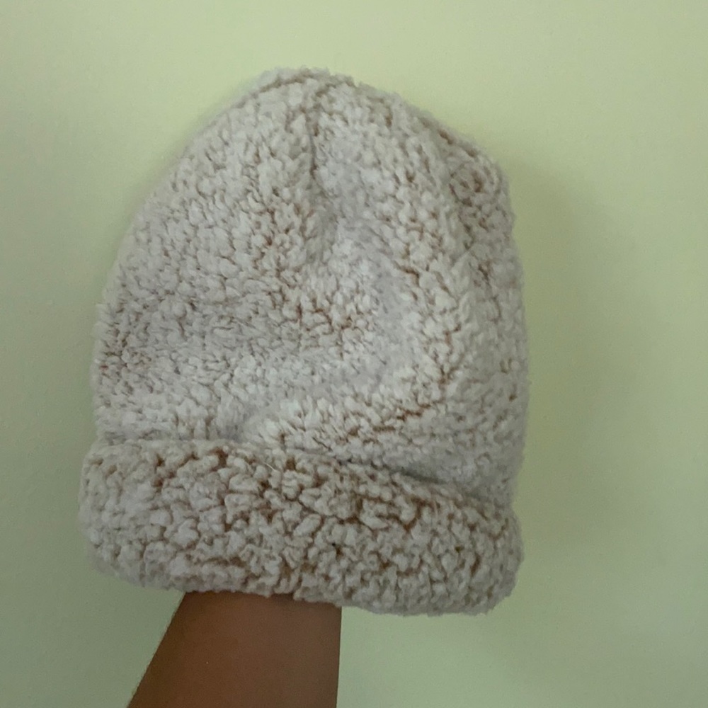 Urban outfitters hat